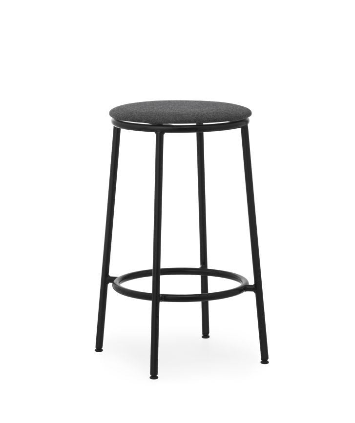 Bild von Normann Copenhagen Circa Barhocker gepolstert H: 65 cm – Schwarz MLF16