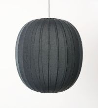 Bild von Von Hand gefertigter runder Anhänger aus Knit-Wit Ø: 75 cm – Schwarz