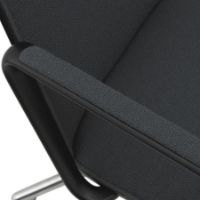 Bild von Normann Copenhagen Pad Armchair High mit Drehgestell H: 116,4 cm – Schwarzes Alu/Schwarze Eiche Yoredale