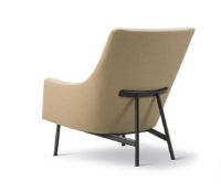 Bild von Fredericia Furniture 6540 A-Chair von Jens Risom SH: 42 cm - Vidar 333/Schwarz lackierte Eiche