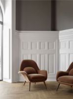 Bild von Fredericia Furniture 1770 Swoon Lounge Chair SH: 40 cm – Grand Mohair 2103/Räuchereiche