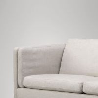 Bild von Fredericia Furniture 2335 Mogensen 2,5 Pers. Sofa L: 180 cm - Leder Max 91 Kastanie/Schwarz lackierte Eiche