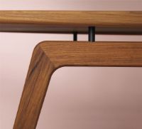 Bild von Warm Nordic Surfboard Couchtisch L: 152 cm – Geöltes massives Teakholz