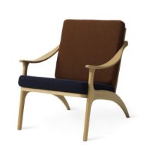 Bild von Warm Nordic Lean Back Lounge Chair SH: 41 cm – Eiche/Blau/Braun