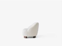 Bild von &Tradition Margas Lounge Chair LC1 SH: 42 cm – Karakorum 001/Walnuss