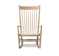 Bild von Fredericia Furniture 16000 J16 Wegner Schaukelstuhl SH: 42 cm – Eiche geseift/Naturgeflecht