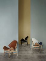 Bild von Warm Nordic The Orange Lounge Chair SH: 38 cm – Eiche/Cognac