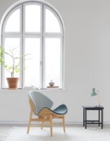 Bild von Warm Nordic The Orange Lounge Chair SH: 38 cm – Eiche/Marineblau