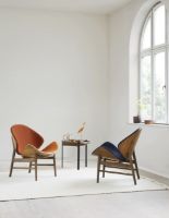 Bild von Warm Nordic The Orange Lounge Chair SH: 38 cm – Geräuchert/Braun/Kamel