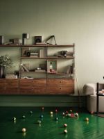Bild von String Furniture Tiny Cabinet 28x38cm – Walnuss