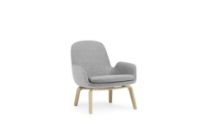 Bild von Normann Copenhagen Era Lounge Chair Low Oak SH: 40 cm – Synergy / Partner Grey