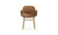 Bild von Normann Copenhagen Form Sessel SH: 44 cm – Brandy Leder/Eiche