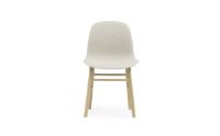 Bild von Normann Copenhagen Form Stuhl SH: 44 cm – Upminster Sand/Eiche