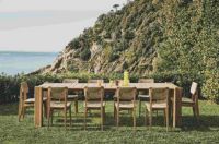 Bild von GUBI Outdoor Atmosfera Esstisch 105 x 281 cm – Teak