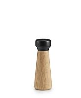 Bild von Normann Copenhagen Craft Pfeffermühle Klein H: 18 cm – Schwarzer Marmor/Eiche
