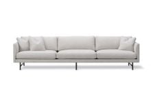 Bild von Fredericia Furniture 5623 Calmo 3 Pers. Sofa L: 250 cm – Ruskin 10/Sorte Metall