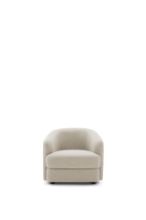 Bild von New Works Covent Lounge Chair SH: 42 cm – Nevotex Barnum Off White