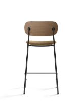 Bild von Audo Copenhagen Co Counter Chair Furniersitz gepolstert SH: 68,5 cm - Eiche dunkel gebeizt/Audo Copenhagen Bouclé 06