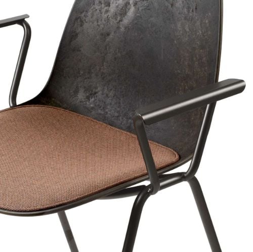 Mater Eternity Sessel, gepolsterte Sitzfläche, SH: 46 cm – Re-Wool Rust 378