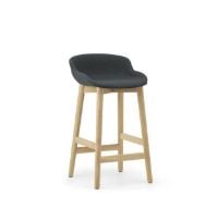 Bild von Normann Copenhagen Hyg Barhocker Voll gepolstert SH: 65 cm – Leyburn/Eiche