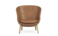 Bild von Normann Copenhagen Hyg Low Lounge Chair SH: 40 cm – Brandy Leder/Eiche