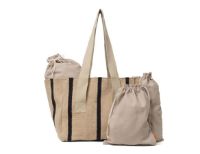 Bild von Ferm Living Yard Picknicktasche B: 38 cm – Sand/Schwarz OUTLET