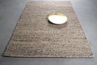 Bild von HC Carpets Malta Handgefertigter Teppich 240x300 cm - Graubraun Natur