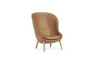 Bild von Normann Copenhagen Hyg High Lounge Chair SH: 40 cm – Brandy Leder/Eiche