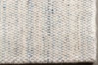 Bild von HC Carpets Helsinki Handgefertigter Teppich 140x200 cm - Elfenbeinblau