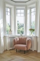 Bild von Warm Nordic Cape Lounge Chair Stitch SH: 42 cm – Aubergine