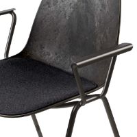 Bild von Mater Eternity Sessel gepolsterte Sitzfläche SH: 46 cm – Re-Wool Grey 198