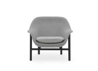 Bild von Normann Copenhagen Drape Lounge Chair Low Oak H: 85 cm – Remix 113 / Hallingdal 0100