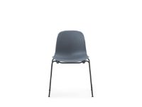 Bild von Normann Copenhagen Form Stuhl stapelbar SH: 44,2 cm - Blau/Schwarz