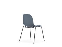 Bild von Normann Copenhagen Form Stuhl stapelbar SH: 44,2 cm - Blau/Schwarz