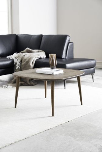 Thomsen Furniture Eichen-Couchtisch 80x80 cm – Räuchereiche
