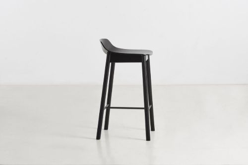 Woud Mono Counter Chair SH: 65 cm - Sort