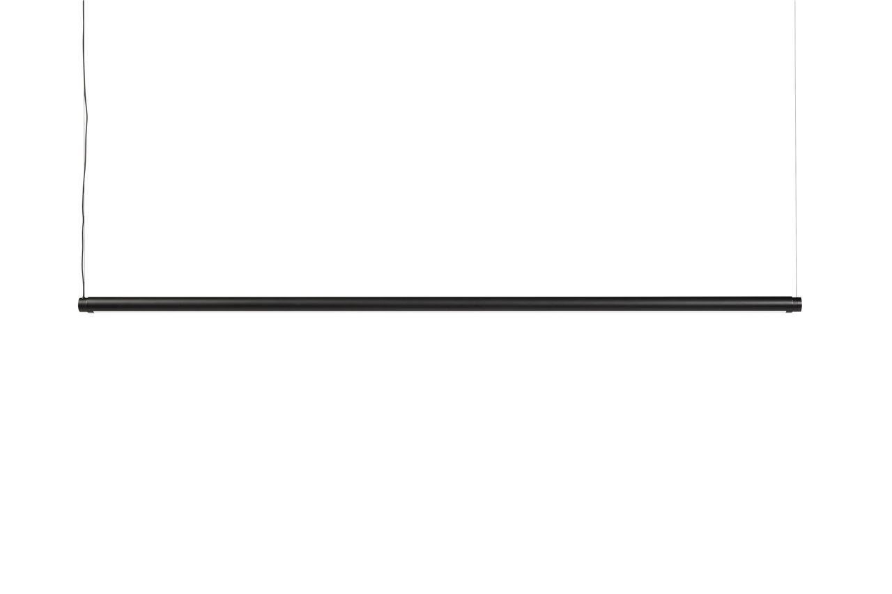 Bild von HAY Factor Linear Pendelleuchte Diffus L: 152 cm - Soft Black