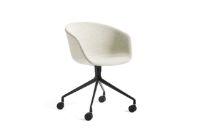 Bild von HAY AAC 25 About A Chair SH: 46 cm – Schwarz pulverbeschichtetes Aluminium/Coda 100