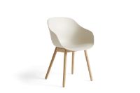 Bild von HAY AAC 212 About A Chair H: 82 cm – Lackierte Eiche/Melange-Creme