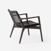 Bild von Vipp 488 Cabin Lounge Chair SH: 37 cm – Dunkle Eiche/Schwarzes Leder