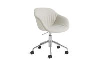 Bild von HAY AAC 253 About A Chair H: 79 cm – 5-Stern-Drehgelenk aus poliertem Aluminium/Gaslift/Hallingdal 110