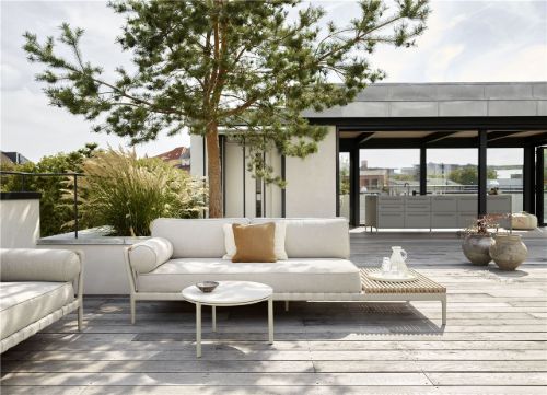 Vipp 720 Outdoor-Open-Air-Sofa, offenes Ende, rechts, L: 246 cm – Beige