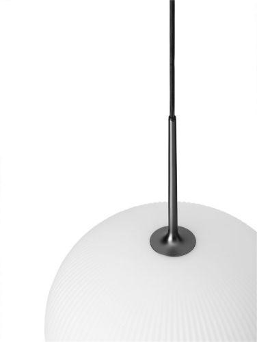 Vipp 595 Skulpturenanhänger Ø: 36 cm – Weiß/Aluminium