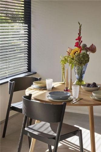 Hübsch Oblique Dining Chair H: 80 cm - Black OUTLET