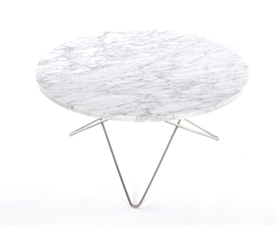 Bild von OX Denmarq O Table Couchtisch Ø: 80 cm – Edelstahl/weißer Carrara-Marmor