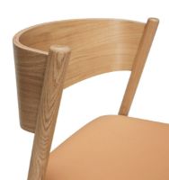 Bild von Hübsch Oblique Esszimmerstuhl Gepolsterter Sitz H: 80 cm – Natur