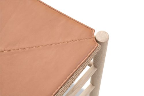 Fredericia Furniture P3239 Kissen für Børge Mogensen J39 Stuhl – Elegance/Walnuss