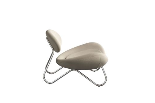 Woud Meadow Lounge Chair SH: 37 cm – Sisu Beige/Chrom