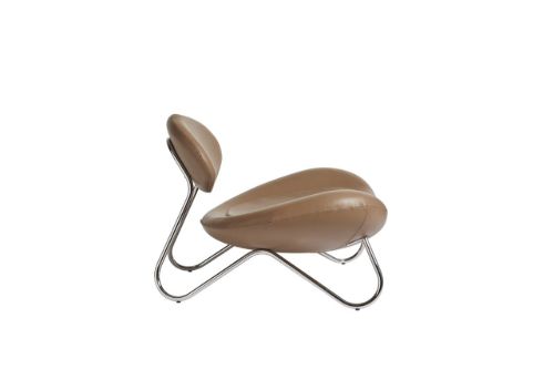 Woud Meadow Lounge Chair SH: 37 cm – Envy Leder Nougat/Chrom