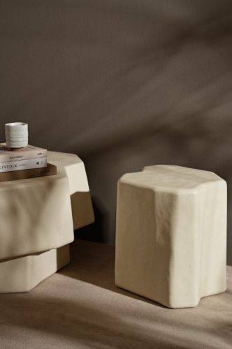 Ferm Living Staffa Hocker H: 40 cm – Elfenbein